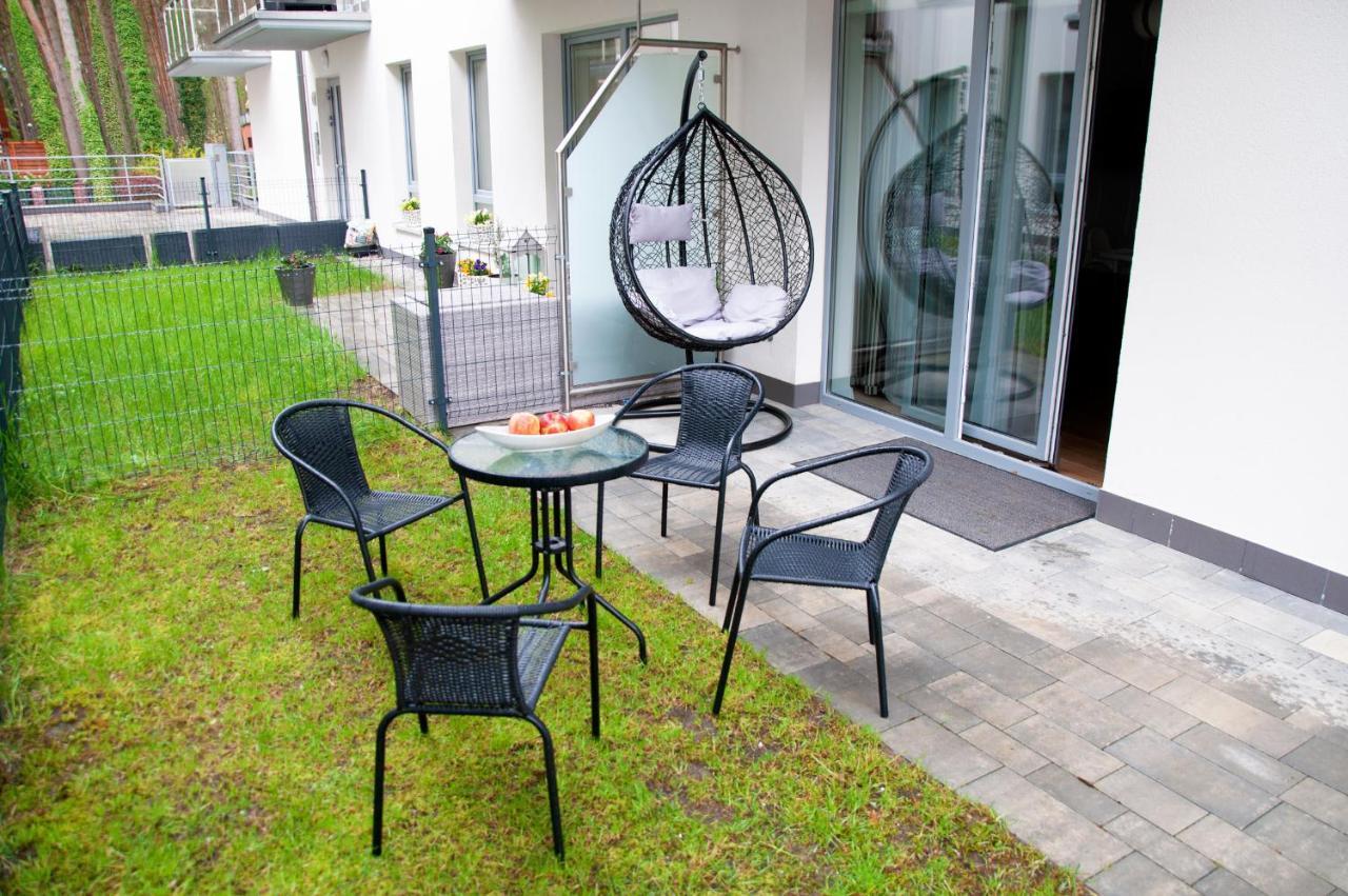 Apartament Ikar - 2 Pokojowy Przy Morzu Z Wlasnym Ogrodkiem Поберово Экстерьер фото